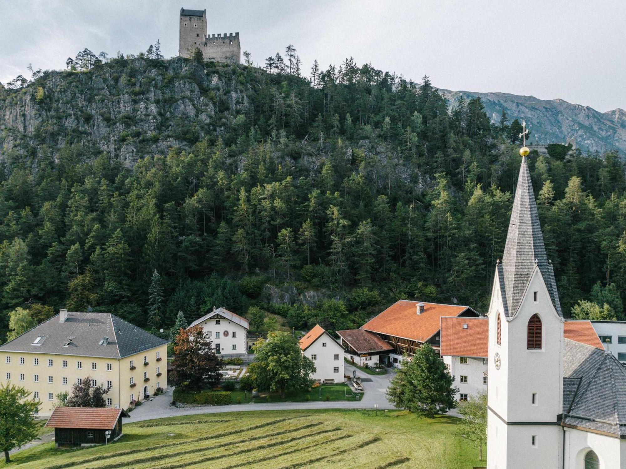 Klostergut Kronburg Zams Eksteriør bilde