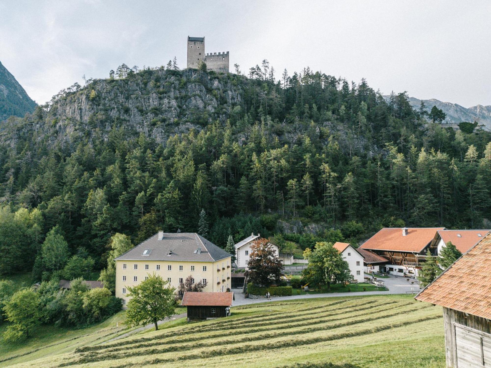 Klostergut Kronburg Zams Eksteriør bilde